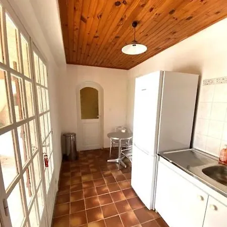 Rez De Terrasse Piscine Pansiyon Hyères